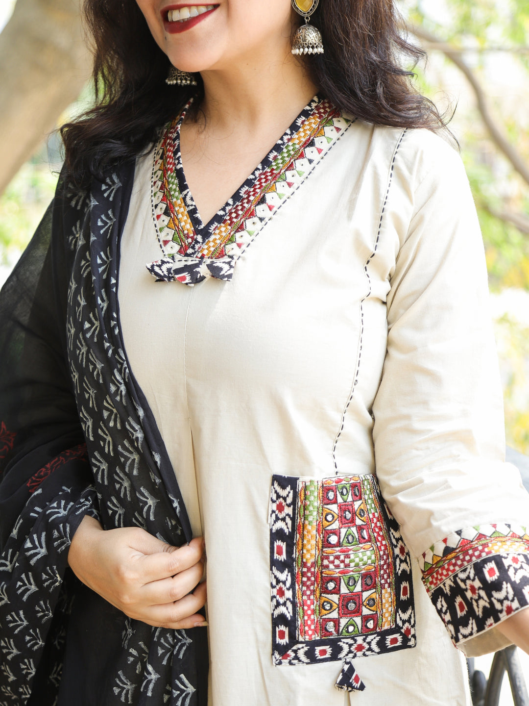 Pankhudi Frappe Beige V Neck Lace Work with Pocket Cotton 3 Piece Set