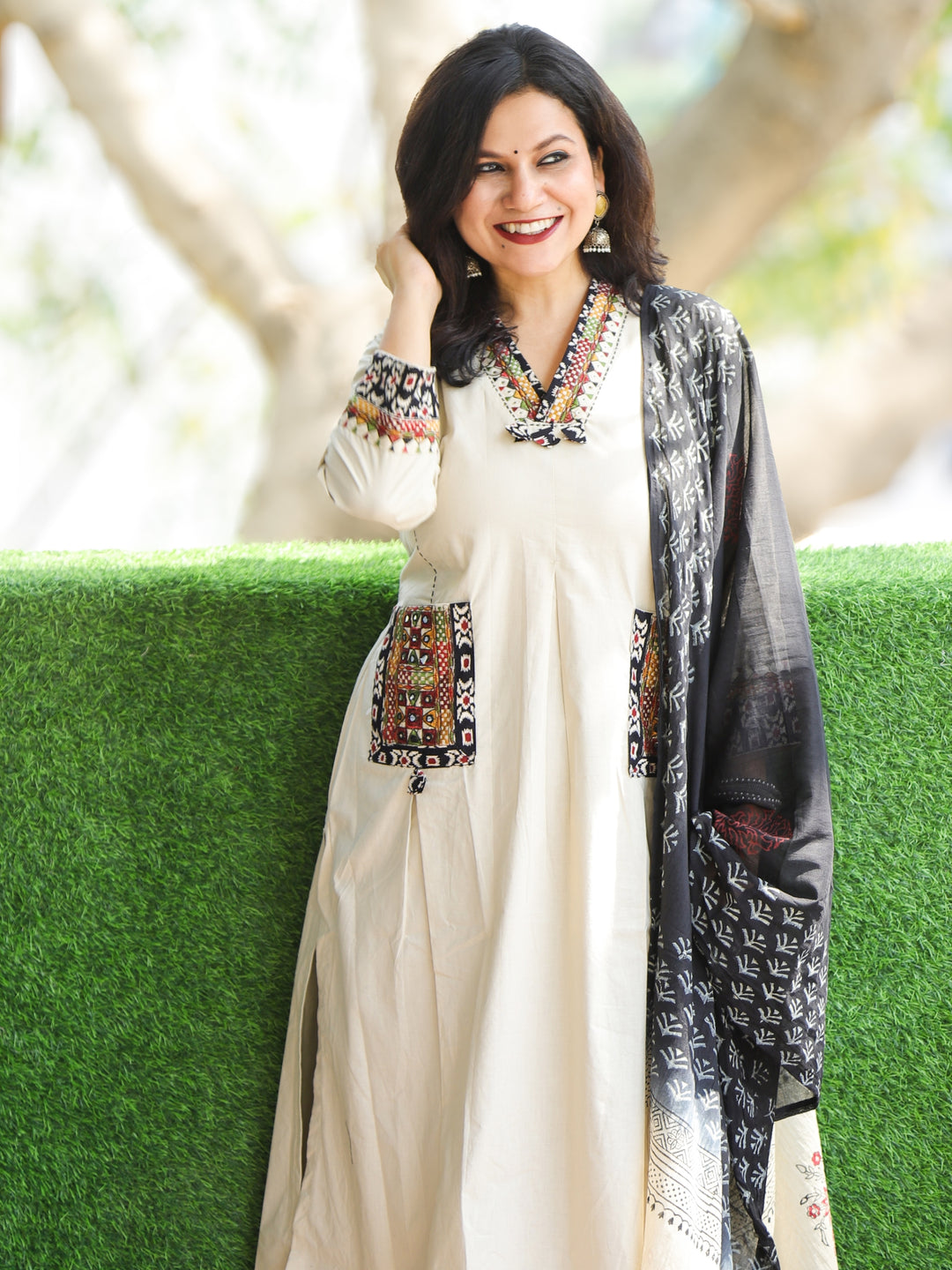 Pankhudi Frappe Beige V Neck Lace Work with Pocket Cotton 3 Piece Set