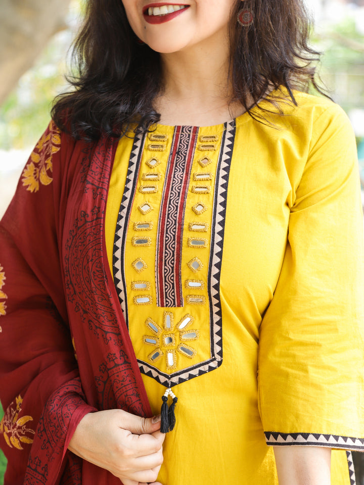Pankhudi Corn Yellow Mirror Neck Work with Hanging Cotton 3 Piece Set