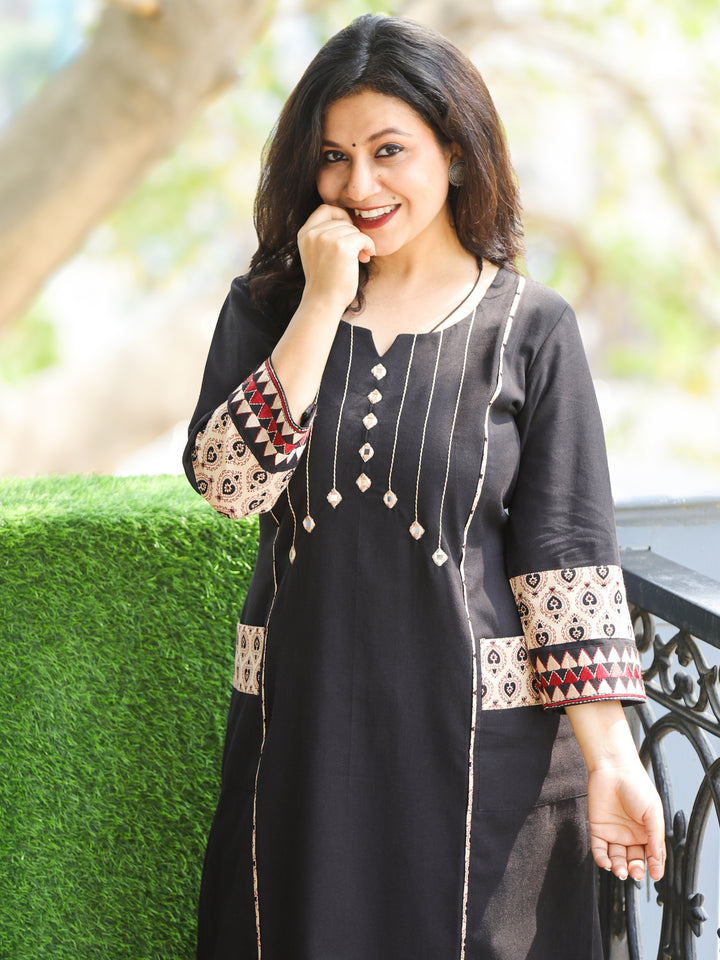 Aafeemi Midnight Black Mirror Neck Work with Pocket Cotton Kurti