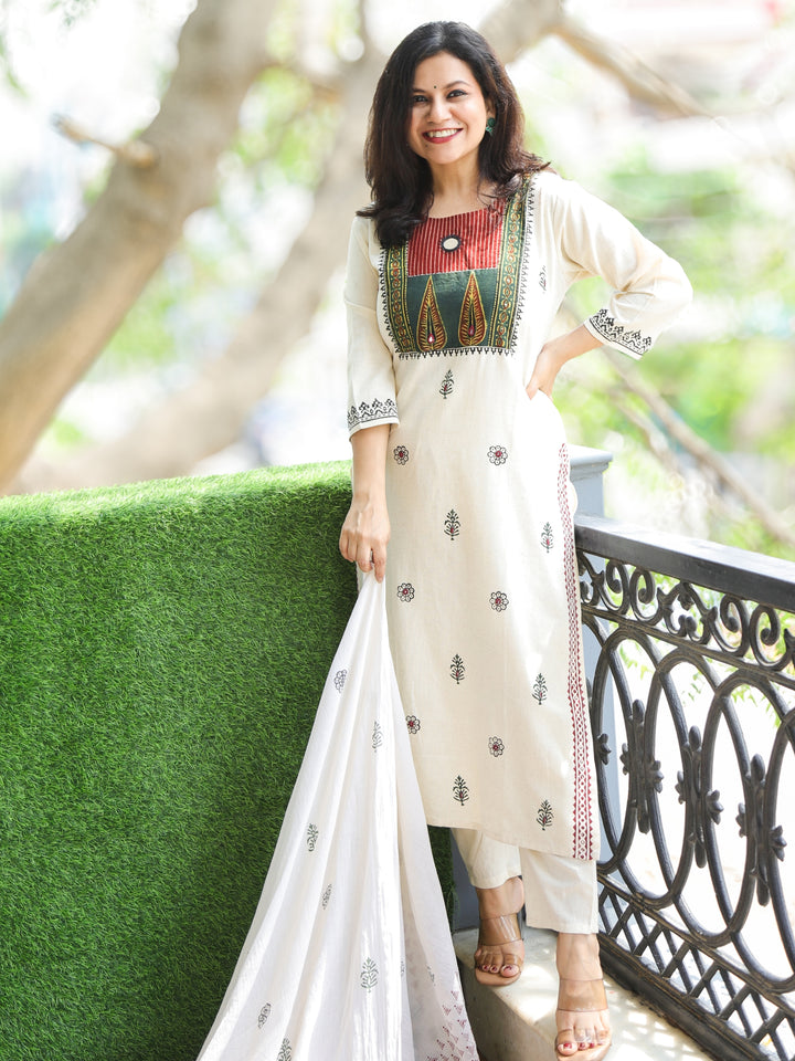 Roobi Shell White Kutch Work Patch Block Print Cotton 3 Piece Set-D1
