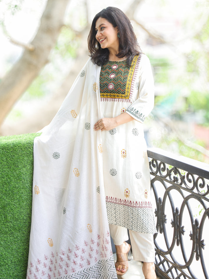 Roobi Shell White Kutch Work Patch Block Print Cotton 3 Piece Set-D2