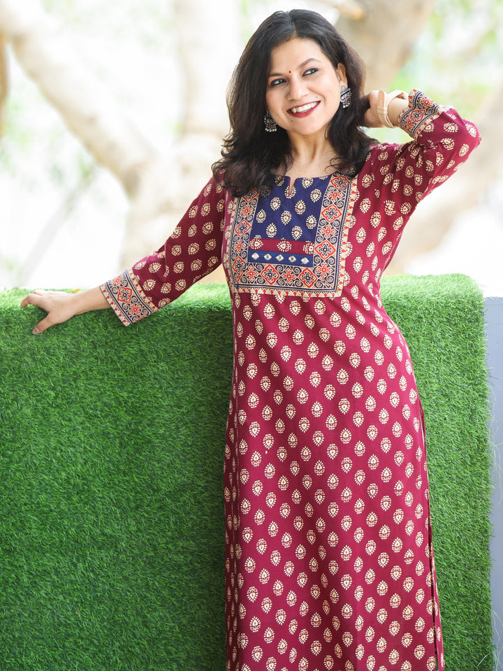 Neelbarri Cranberry Red Gujjri Print Blue Patch With Mirror Work Cotton Kurti