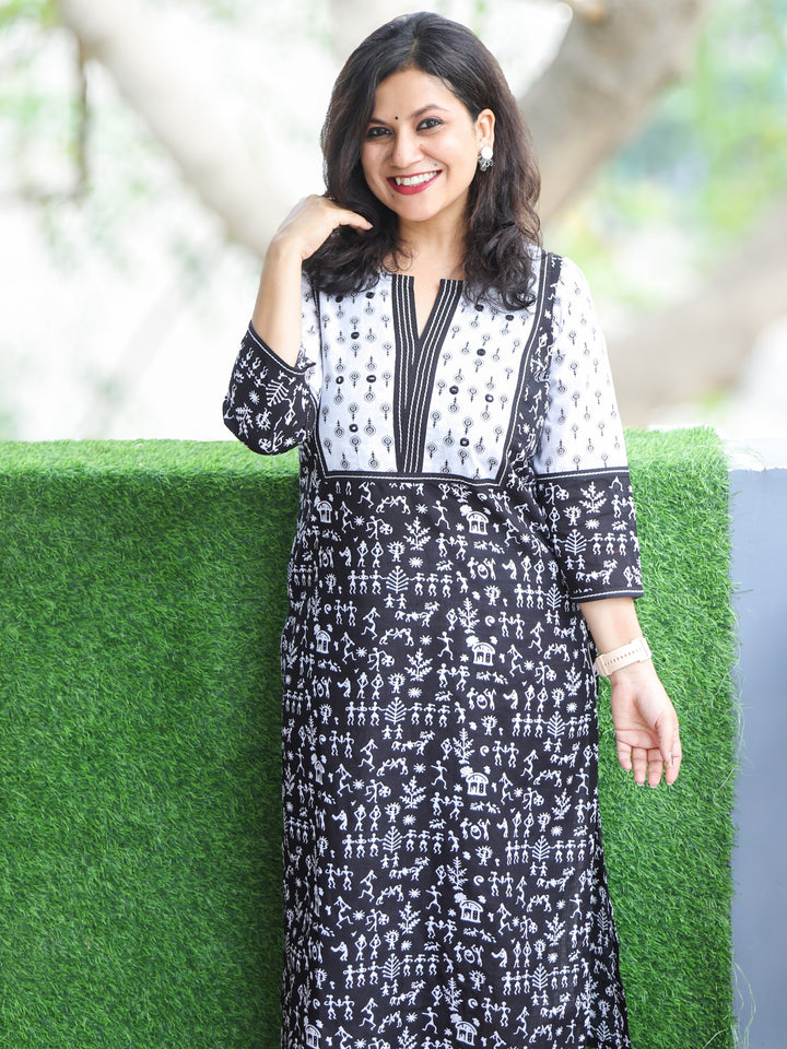 Neelamber Ebony Black with White Patch Mirro Work in Verli Printed Cotton Kurti