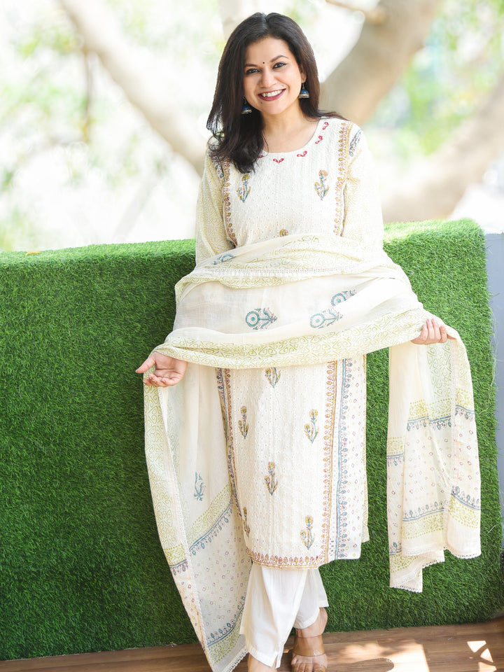 Aafeemi Beige White All Over Floral Block Printed Cotton Schiffli 3 Piece Set-D2