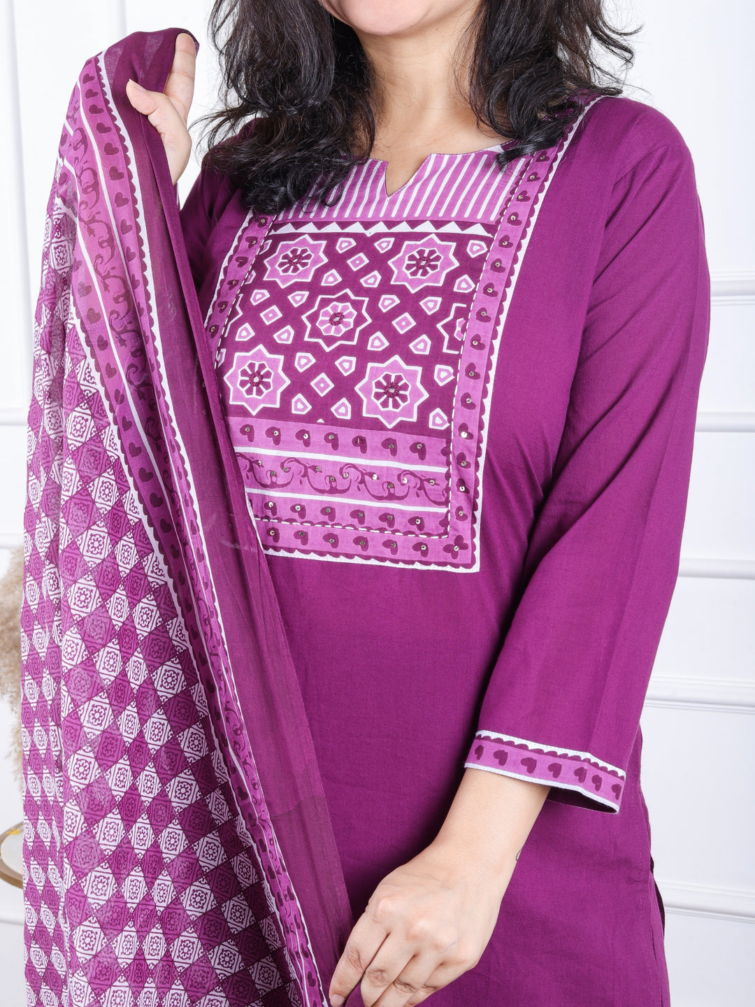 Dashtaan Eggplant Purple Printed Patch Neck with Patra Work Cotton 3 Piece Set