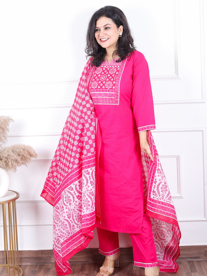Dashtaan Magenta Pink Printed Patch Neck with Patra Work Cotton 3 Piece Set
