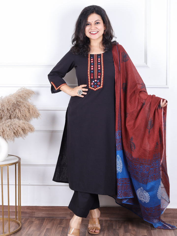 Dashtaan Ebony Black Mirror Neck Work with Lace Cotton 3 Piece Set