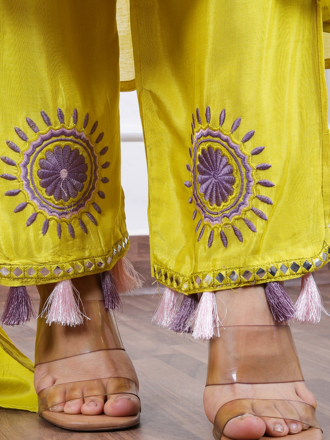 Dashtaan Bumblebee Yellow Mirror Work with Gather Detailing Mul Chanderi 3 Piece Set