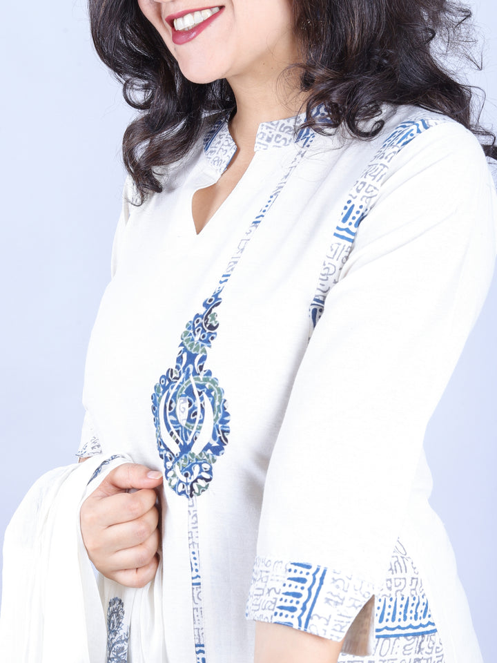 Aahista Off-White Applique Work Patch with Ajrak Printed Panel Cotton 3 Piece Set