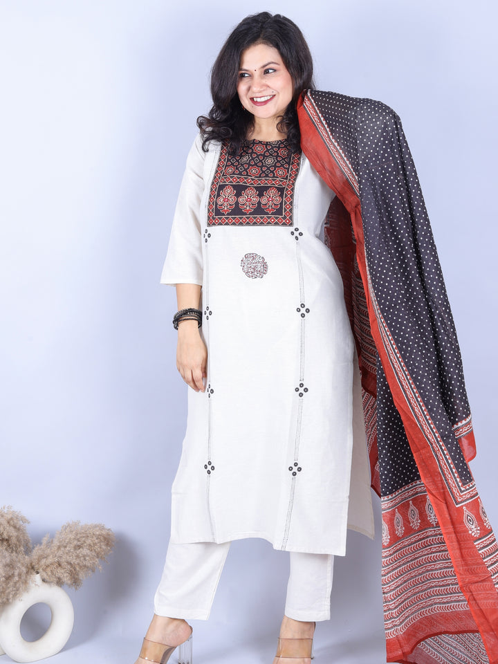 Aahista Shell White Kutch Work Patch with Mirror Work Printed Cotton 3 Piece Set