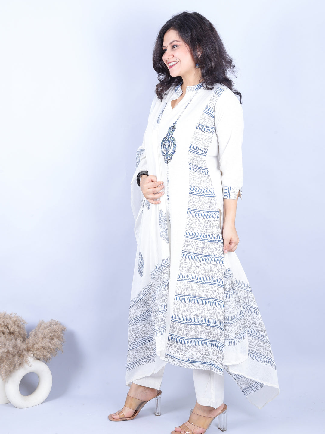 Aahista Off-White Applique Work Patch with Ajrak Printed Panel Cotton 3 Piece Set
