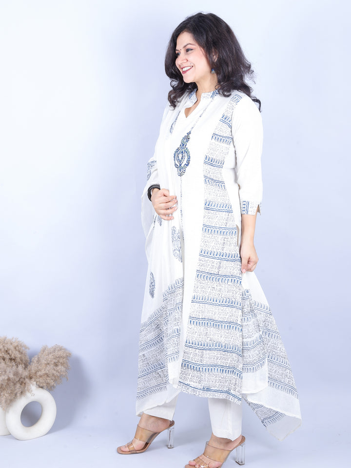 Aahista Off-White Applique Work Patch with Ajrak Printed Panel Cotton 3 Piece Set