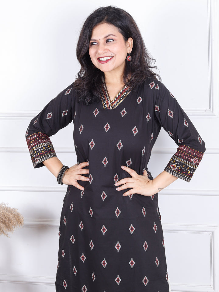 Aahista Ebony Black V Embellish Neck with All Over Pigment Print Work Cotton Kurti