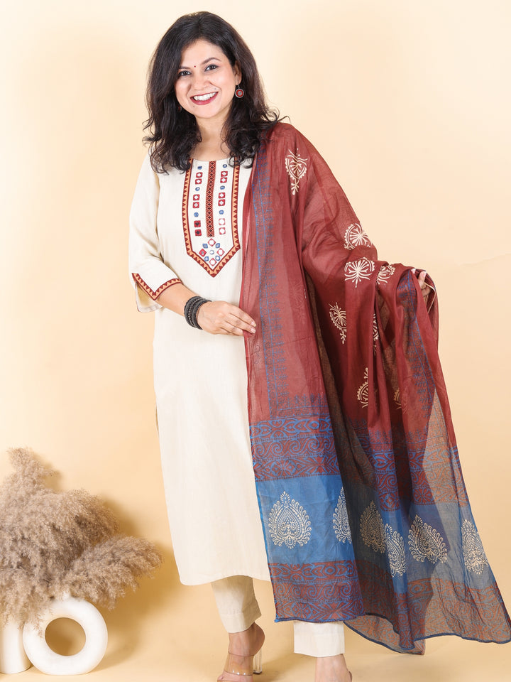 Dashtaan Champagne Beige Mirror Neck Work with Lace Cotton 3 Piece Set-D2