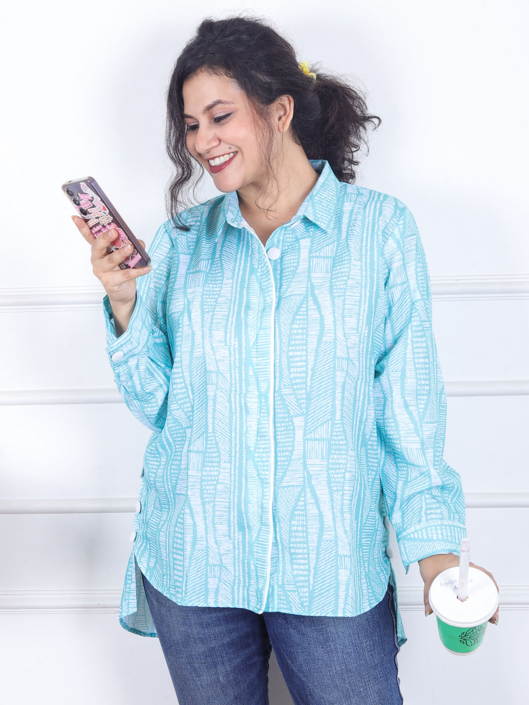 Himayati Sea Green Double Placket with Fabric Button Digital Printed Art Linen Short Shirt
