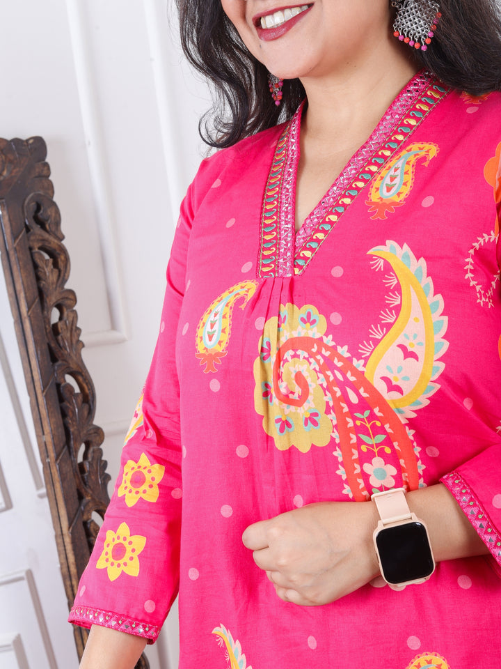 Sundri Rani Pink V Neck Thread Work with Front Gathering Cotton 2 Piece Set