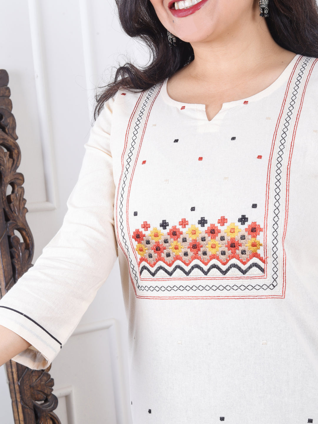 Dashtaan Cream White All Over Thread Buti with Embroidered Neck Cotton Kurti