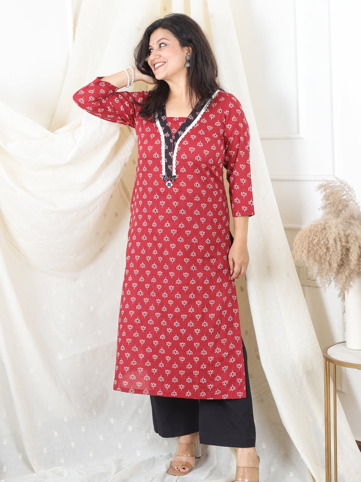 Hariyali Cranberry Red Lace Neck Work in Lotus Printed Cotton Kurti