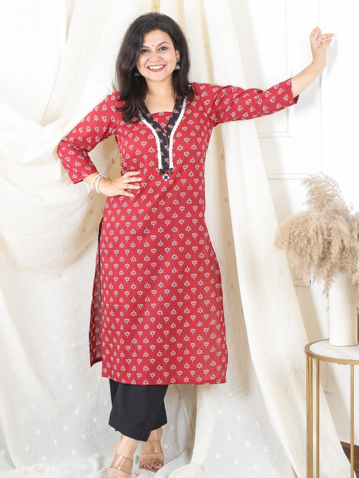 Hariyali Cranberry Red Lace Neck Work in Lotus Printed Cotton Kurti