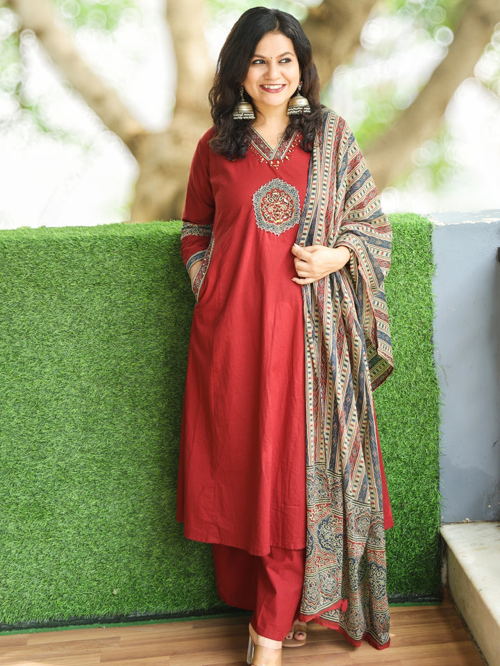 Barsaati Barn Red V Neck Mirror Work with Front Patch Cotton 3 Piece Set with Side Pocket