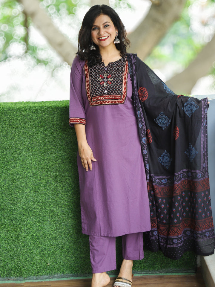 Swaroop Orchid Mauve Ajrak Printed Yoke with Mirror Detailing 3 Piece Set