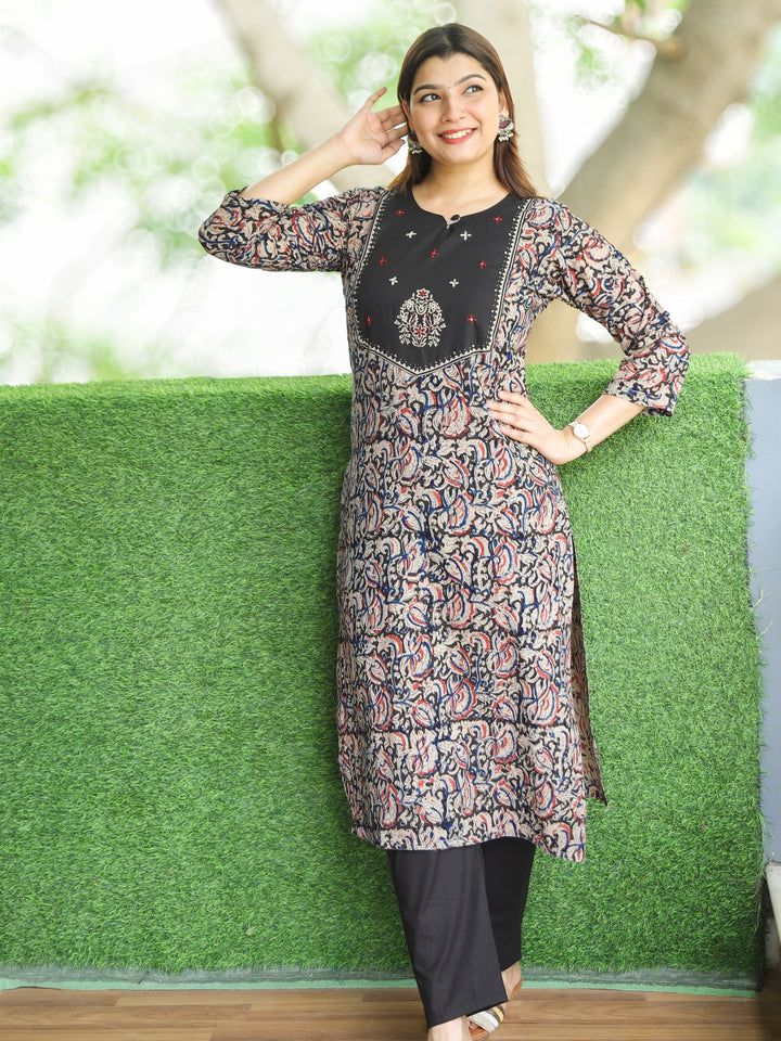 Sajni Faded Black Floral Thread Work Yoke with Kalamkari Printed Cotton 2 PIece Set