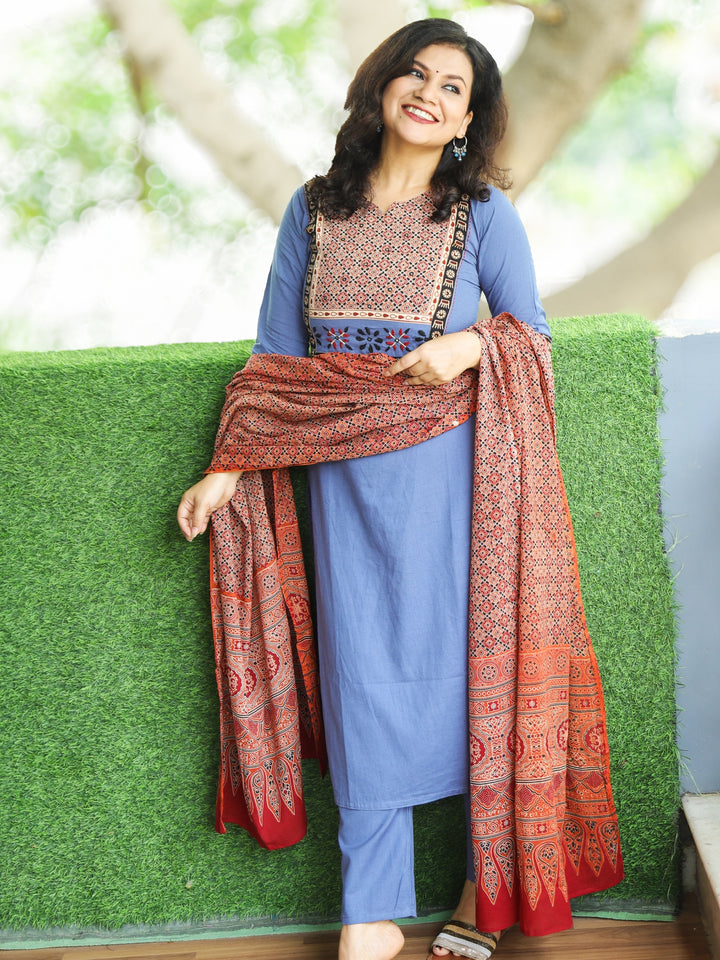 Pranda Grayish Blue Ajrak Printed Yoke with Thread Embroidery Cotton 3 Piece Set