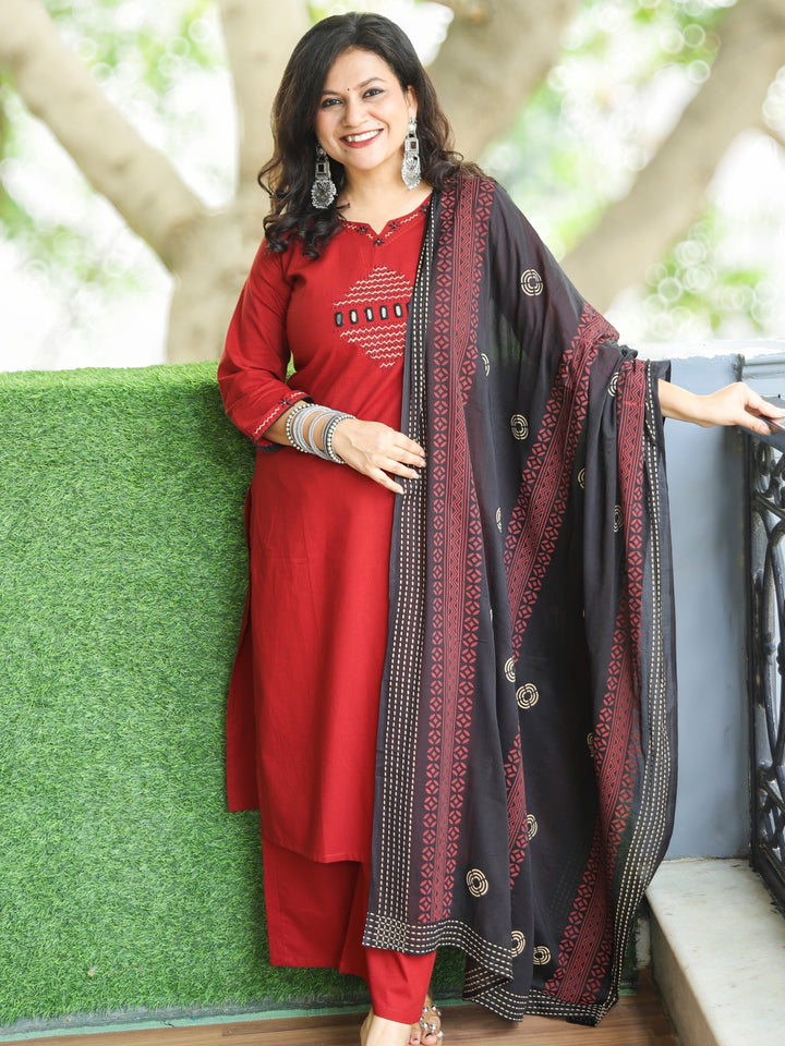Halchal  Cherry Red Kantha Detailing Work with Mirror Cotton 3 Piece Set