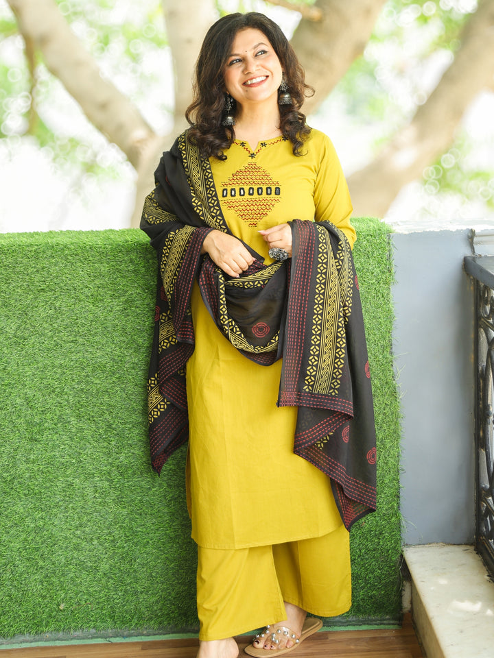 Halchal Dandelion Yellow Kantha Detailing Work with Mirror Cotton 3 Piece Set