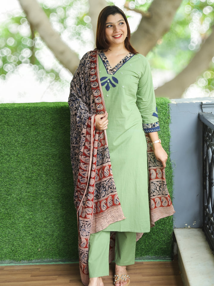 Patang Sage Green Kalamkari Patch on V Neck with Applique Work Cotton 3 Piece Set