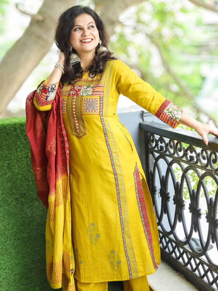 Swaroop Dijon Yellow Embriodered Neck Patch Panel Cotton 3 Piece Set with Pocket
