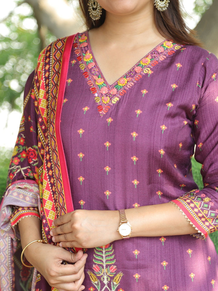 Barista Purple Embroidered V Neckline in Digital Print Hem wth Zari Muslin 3 Piece Set