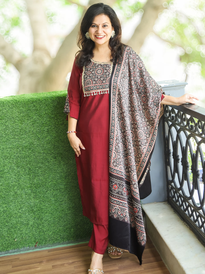 Aaravi Dark Maroon Mashru Patch Work Neck with Mirror Work Roman Silk 3 Piece Set