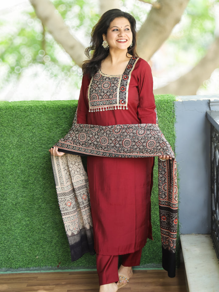 Aaravi Dark Maroon Mashru Patch Work Neck with Mirror Work Roman Silk 3 Piece Set