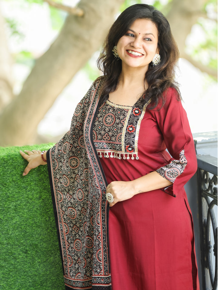 Aaravi Dark Maroon Mashru Patch Work Neck with Mirror Work Roman Silk 3 Piece Set