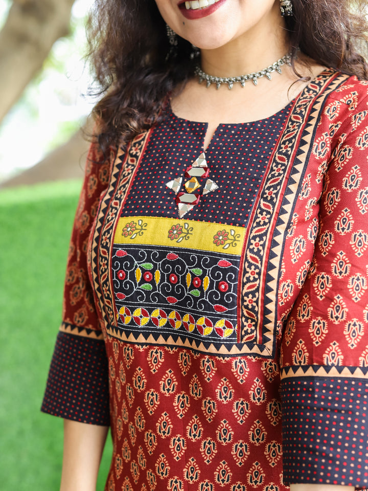 Mohini Barn Red Kutch Mirror Yoke with Embroidery Work Gamthi Print Cotton Kurti