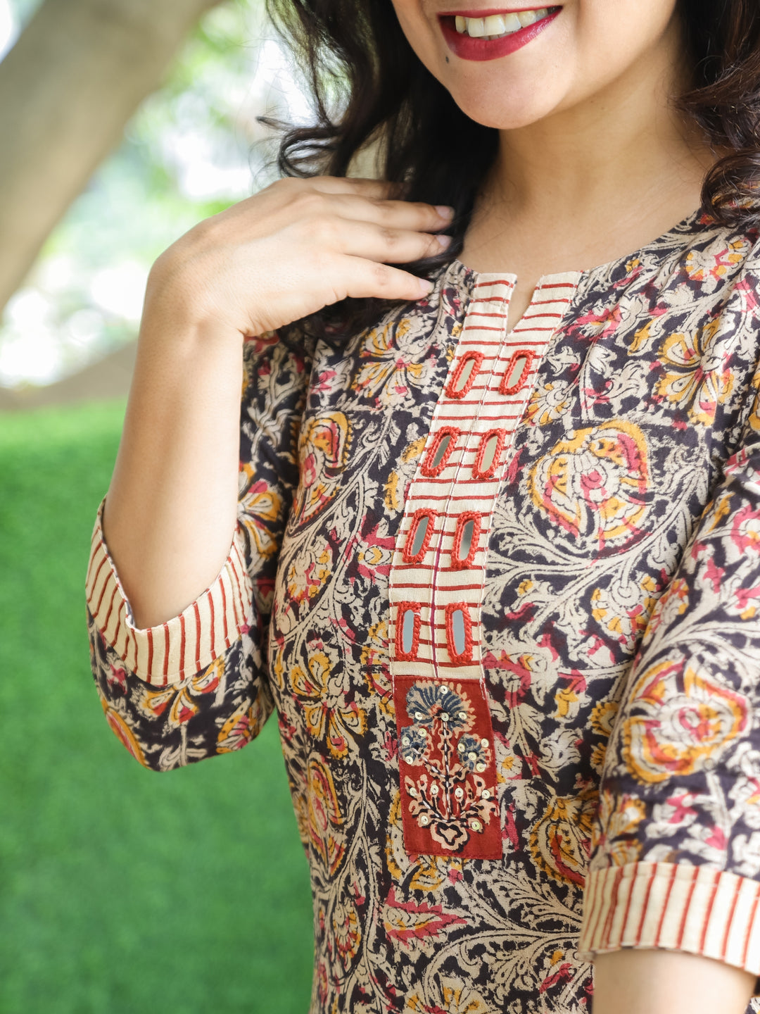 Shanti Pink and Black kalamkari Print with Mirror Work Cotton 2 Piece Set and Pink Bottom