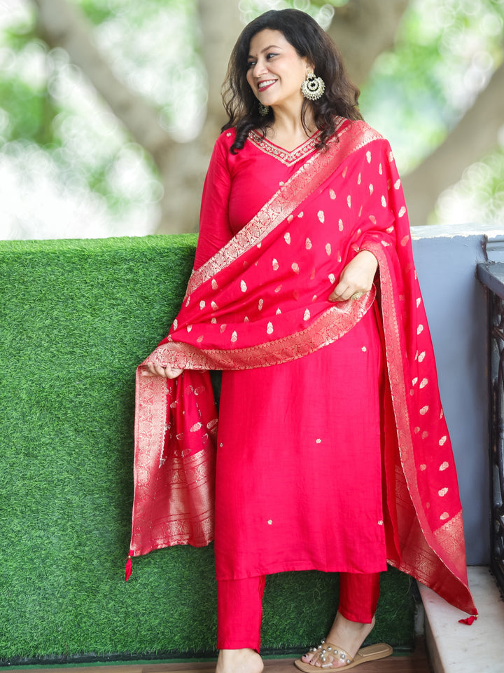 Shaagun Rani Pink  Embellished V Neckline Work Dola Silk 3 Piece Set