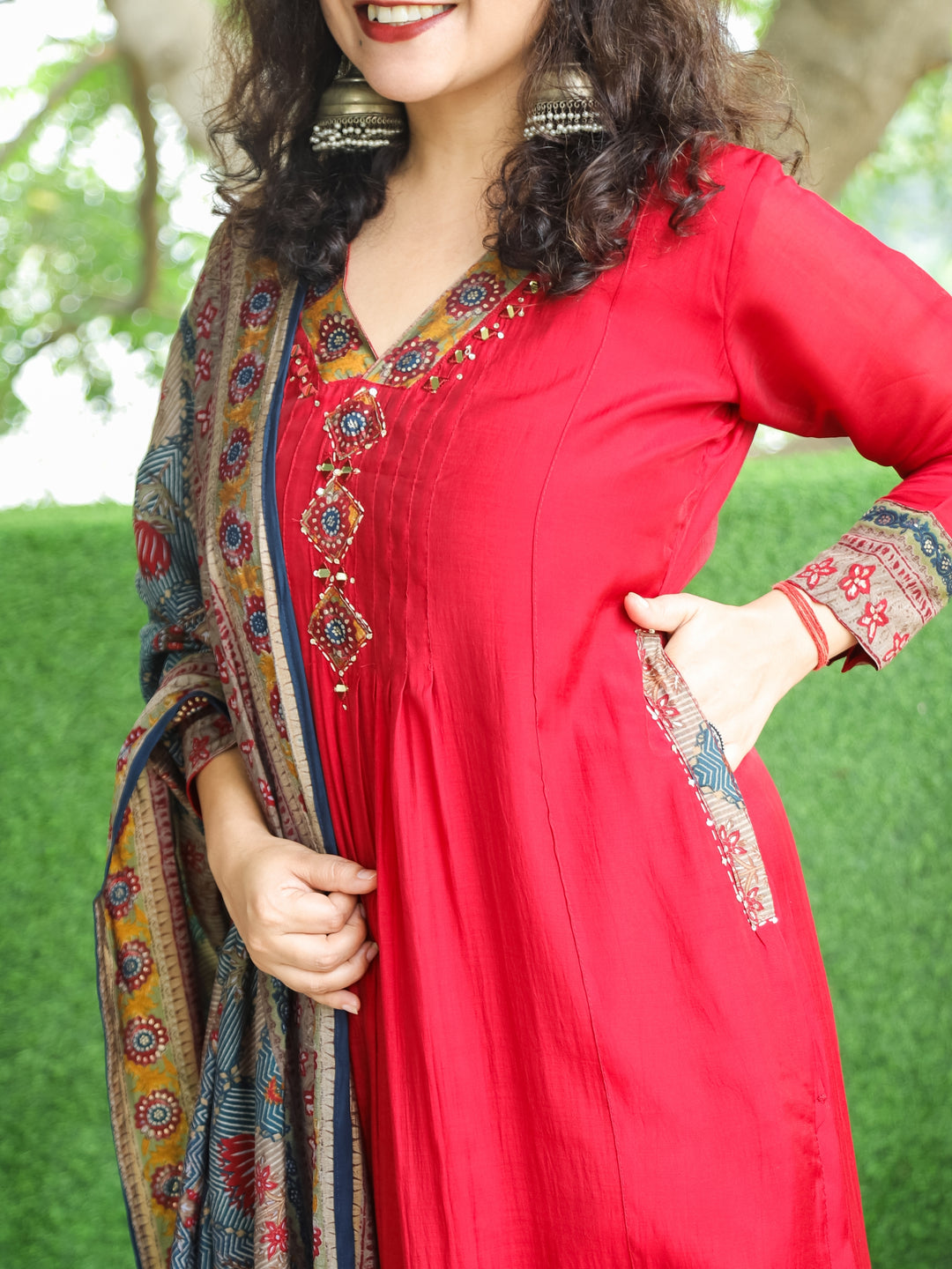 Sukhmani Berry Maroon Embellish V Neck with Pintuck and Gathered Work Modal 3 Piece Set