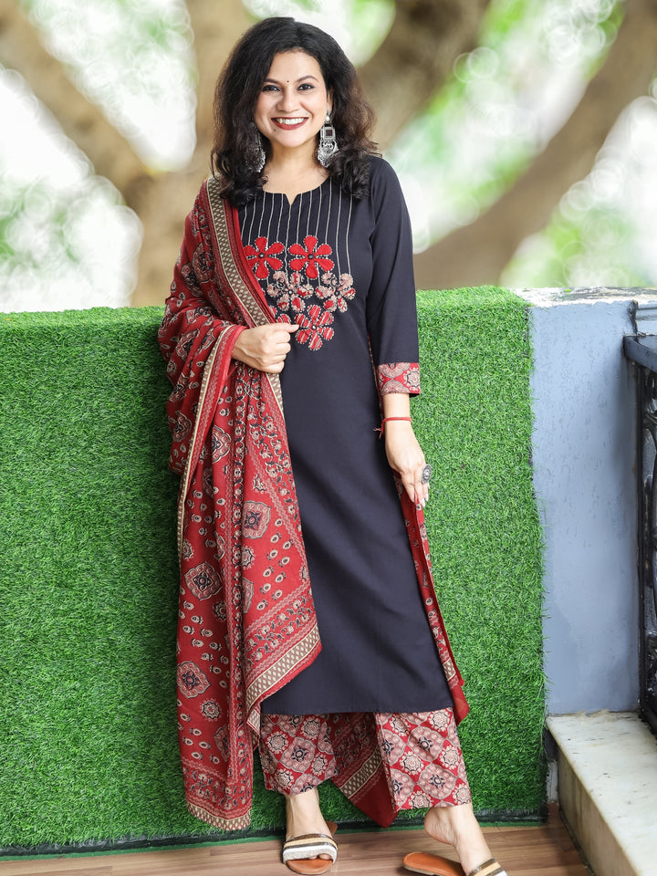 Shalini Raven Black Thread and Applique Work with Mirror Detailing Cotton 3 PIece Set