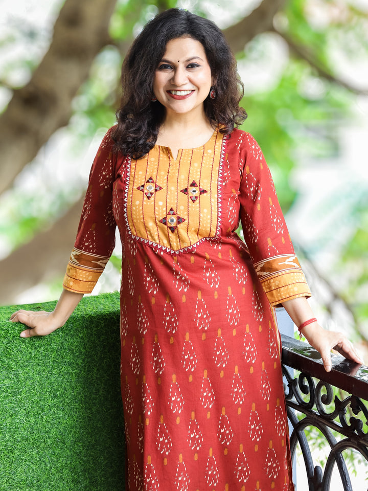 Ragini Barn Brown Thread Work Yoke with Mirror Detailing in Ikkat Printed Cotton Kurti