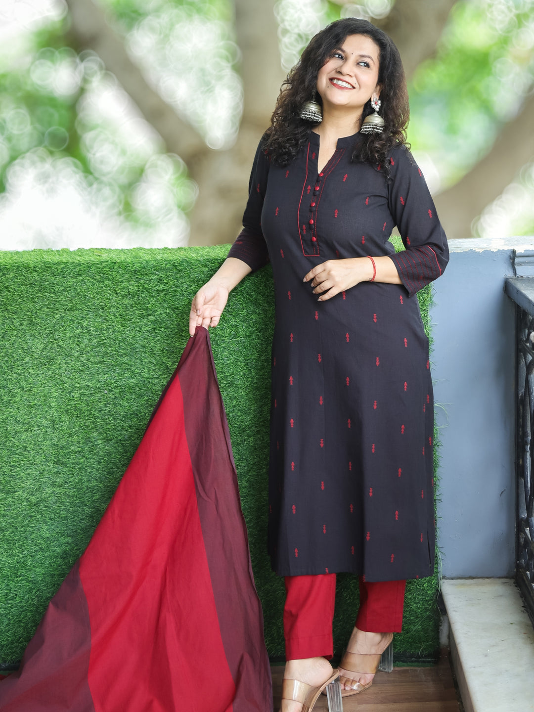 Shristhi Ebony Black Potli Button with Ban Collar in Thread Weaved South Cotton 3 Piece Set