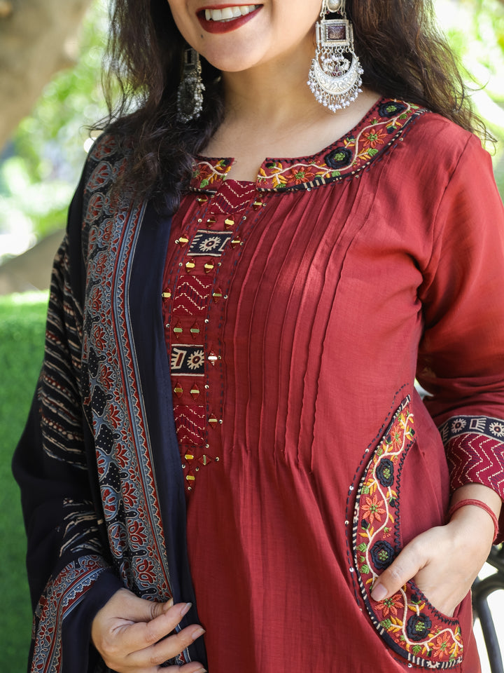 Kiara Berry Red Patch with Mirror Pintuck and Gathered Mul Chnaderi 3 Piece Set with Pocket