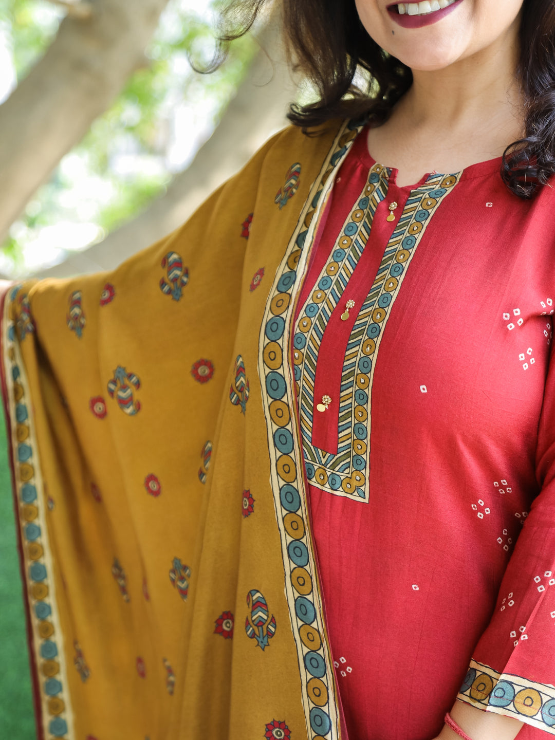 Swaroopi Berry Red Digital Printed Neck and Hem work Muslin Suit Set