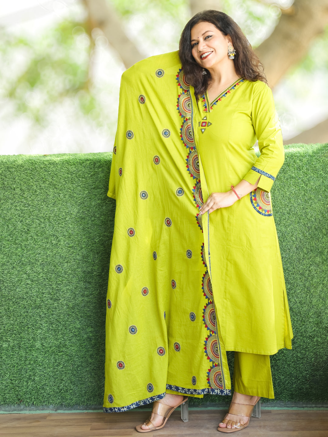 Kaveri Lemon Green V Neck Mirror Work with Embroiered Pocket Cotton 3 Piece Set