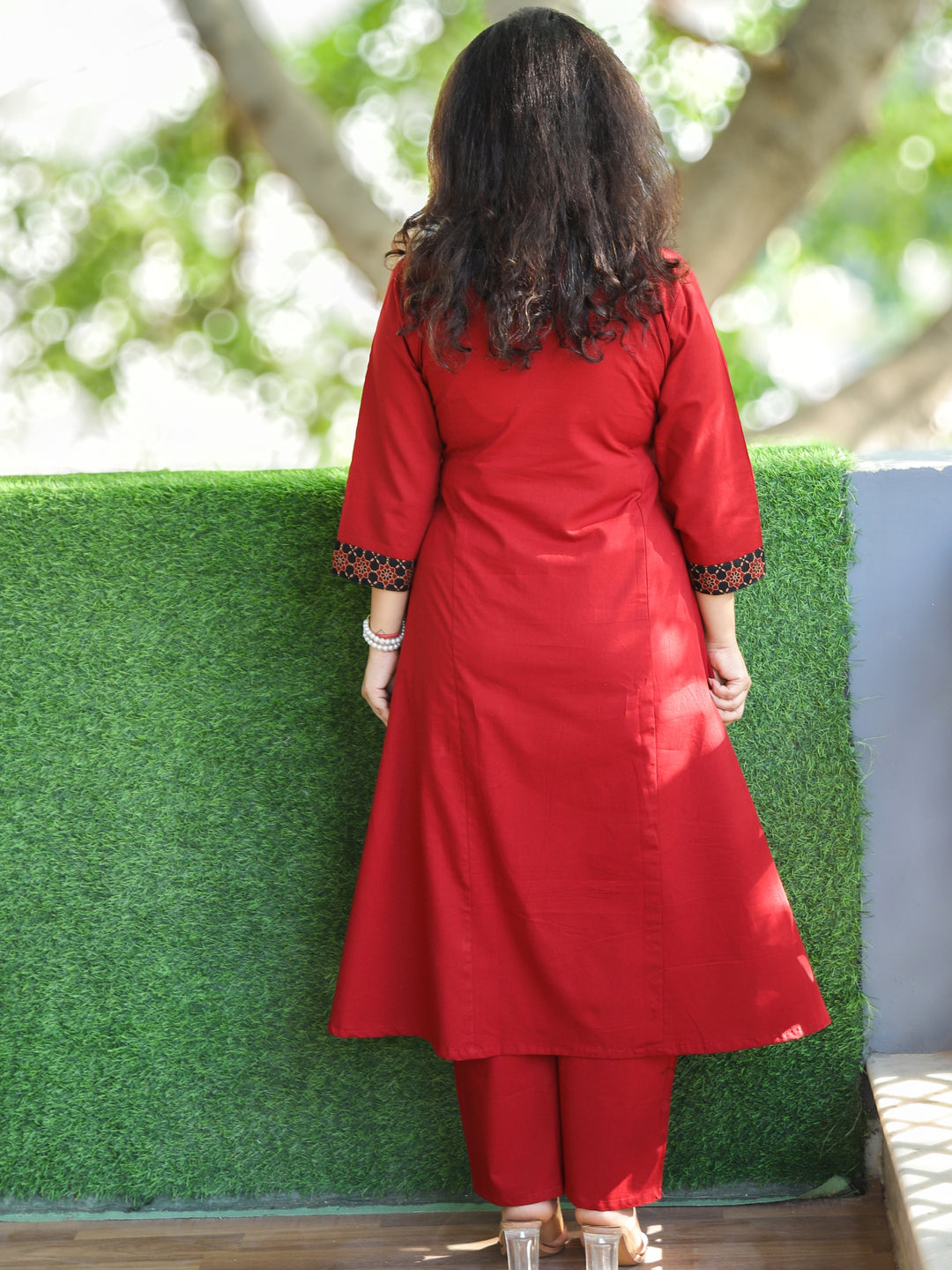 Saiyara Cherry Red V Neck Lace Work with Embroiered Pocket Cotton 2 Piece Set