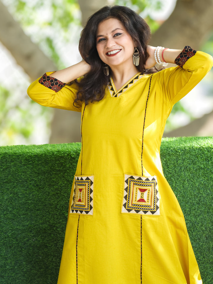 Saiyara Turmeric Yellow V Neck Lace Work with Embroiered Pocket Cotton 2 Piece Set