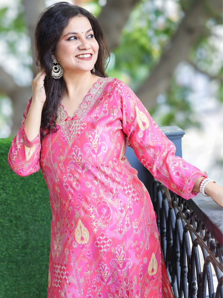 Daarshvi Lotus Pink V Embellish Neck Work in Digital Floral Print Modal Kurti