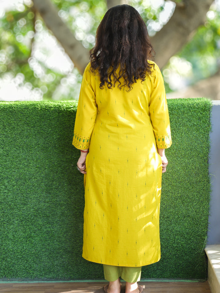 Saloni Dijon Yellow Thread with Sequine Work in Pigment Printed Cotton Kurti